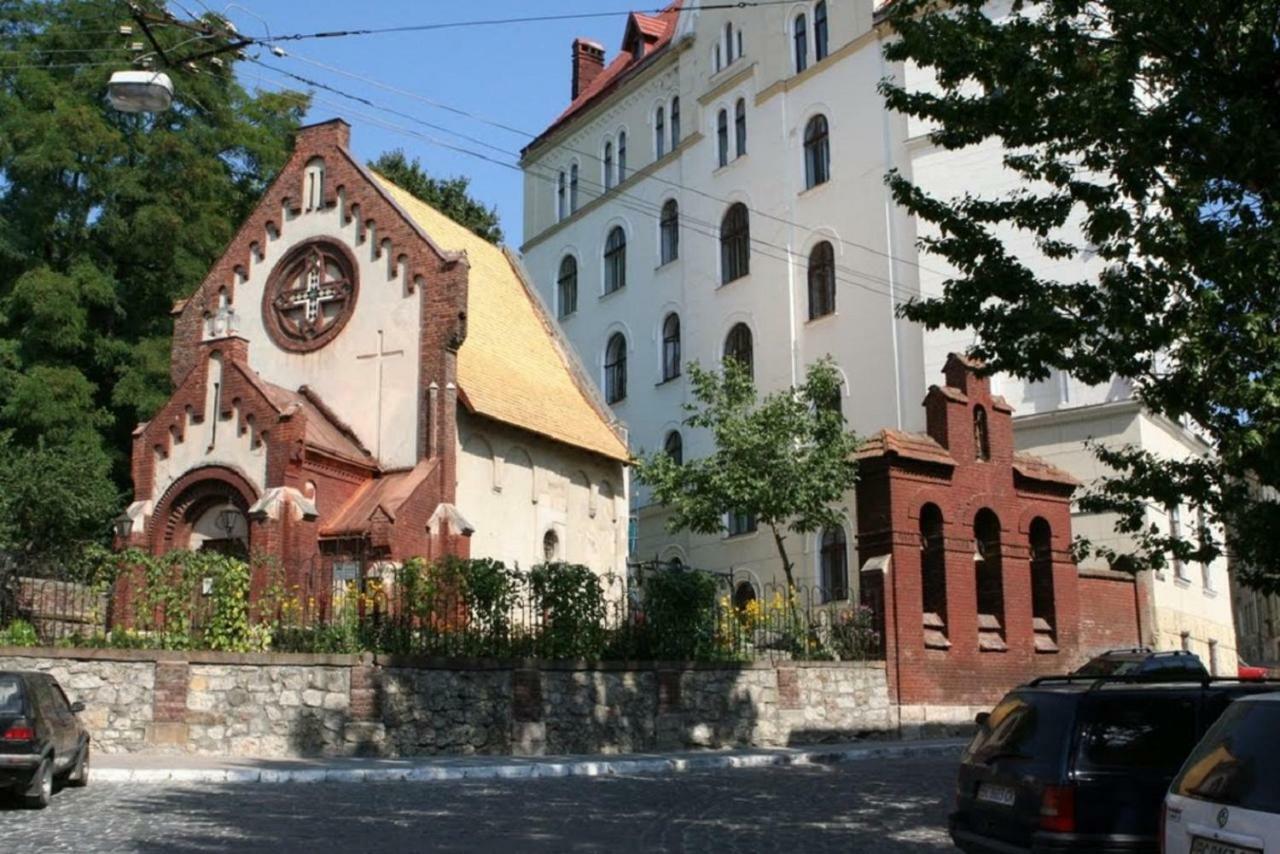 Смарт Квартира В Центрі Для Пари - 5 Хв Від Оперного Театру Lemberg Exterior foto